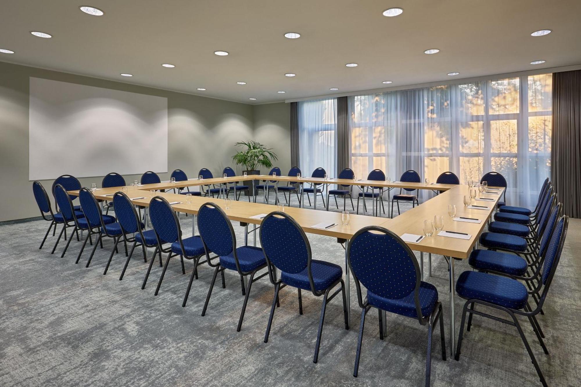 Courtyard By Marriott Dortmund Otel Dış mekan fotoğraf